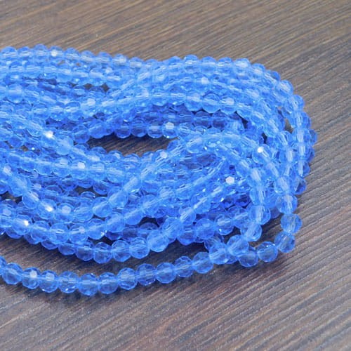 kulki-szklane-4-4.5mm-jasnoniebieskie-fasetowane-diy