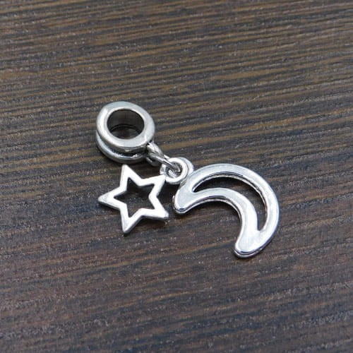 Zawieszka księżyc z metalu z podwieszką 29x10mm ciemna srebrna (1szt)