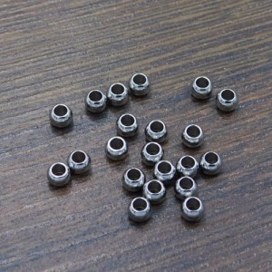 Oponki przekładki stal nierdzewna 4x3mm ciemne srebro (6szt.)
