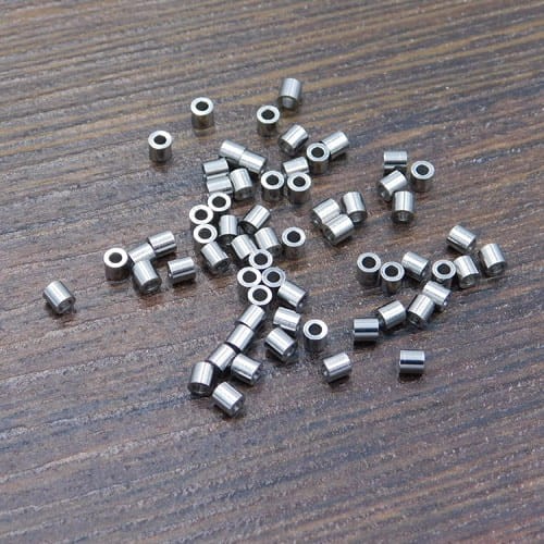 przekladka-walec-stal-nierdzewna-2x2mm-ciemne-srebro