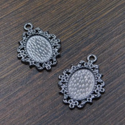 Baza z metalu do kaboszonów 14x10mm czarna (2szt.)