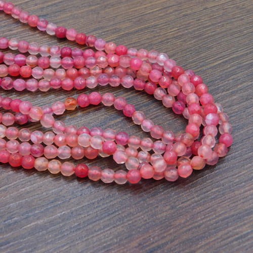agat-wisniowy-kulki-fasetowane-4mm-kamienie-naturalne