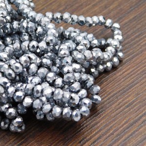 Oponki fasetowane ze szkła 4x3mm metaliczne srebrne (110szt.)