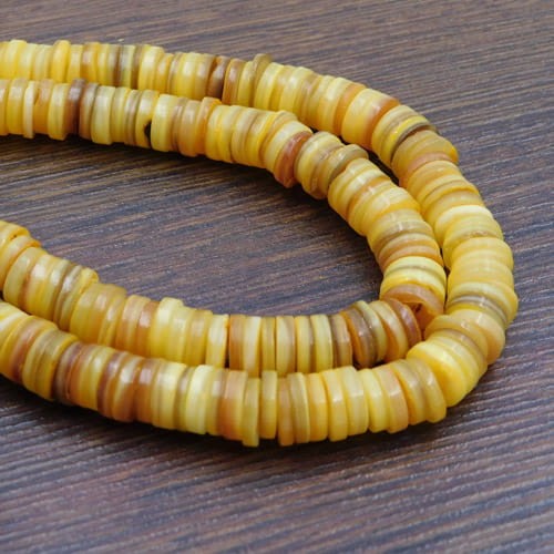 Masa perłowa barwiona krążki 8-8.5x1-3mm żółte (30szt.)
