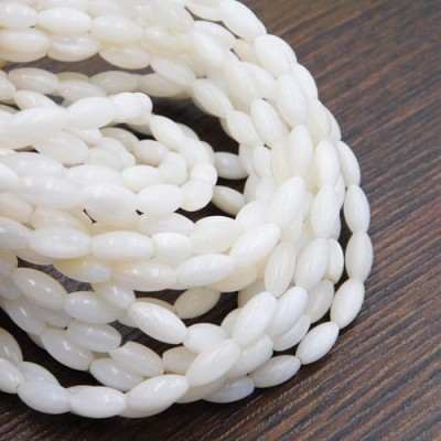 Masa perłowa oliwki 8x4mm białe (50szt.)