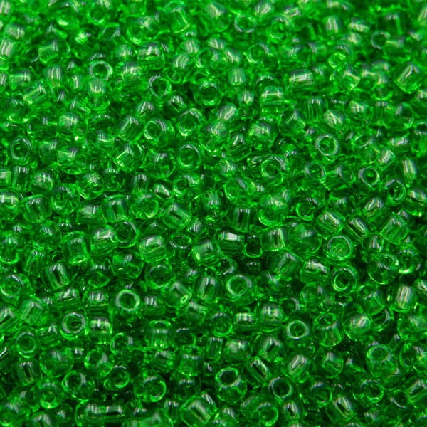 TOHO Round 11/0 Transparent Peridot (10g)