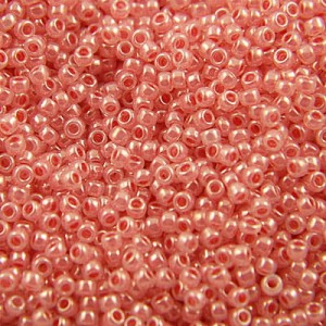 TOHO Round 11/0 Ceylon Impatiens Pink (10g)