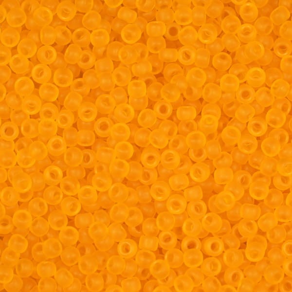 TOHO Round 11/0 Ceylon Frosted Peach Cobbler (10g)