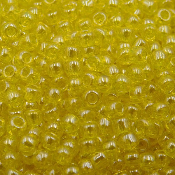 TOHO Round 8/0 Wild Yellow Rose (10g)