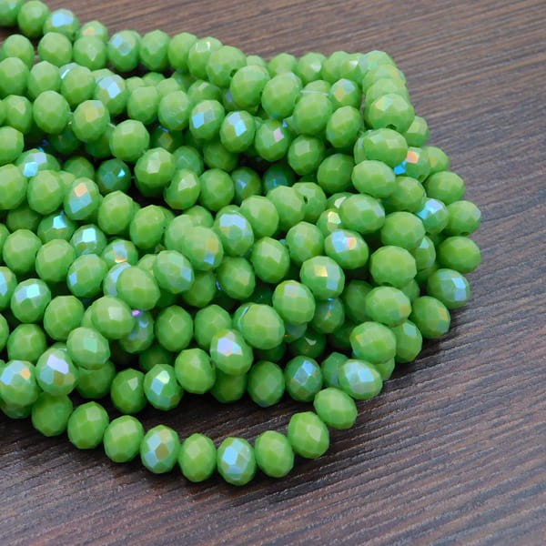 Oponki fasetowane ze szkła 6x4.5mm zielone AB (85szt.)