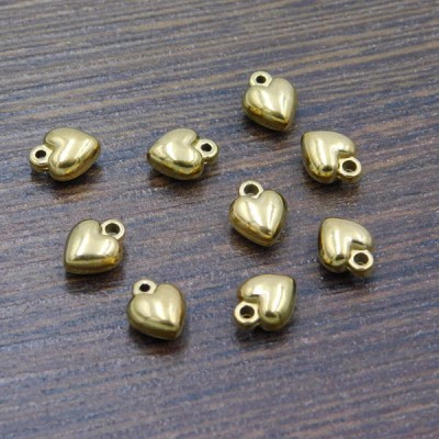 zlota-zawieszka-serce-stal-chirurgiczna-7.5x6mm